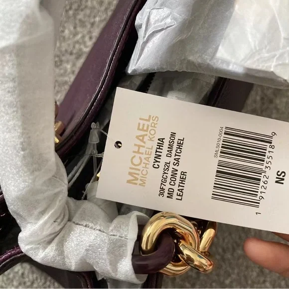 Michael Kors medium size Cynthia satchel bag NWT